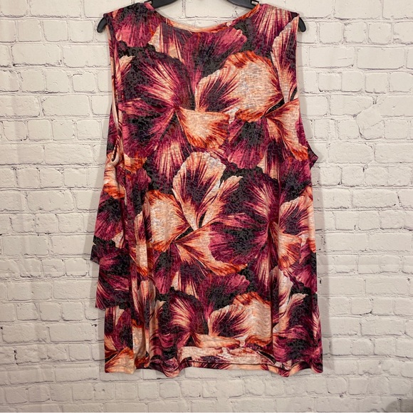 Catherines Womens Shirt 3X 26/28W Floral Print Sleeveless Round Neck Tiered - Picture 4 of 5